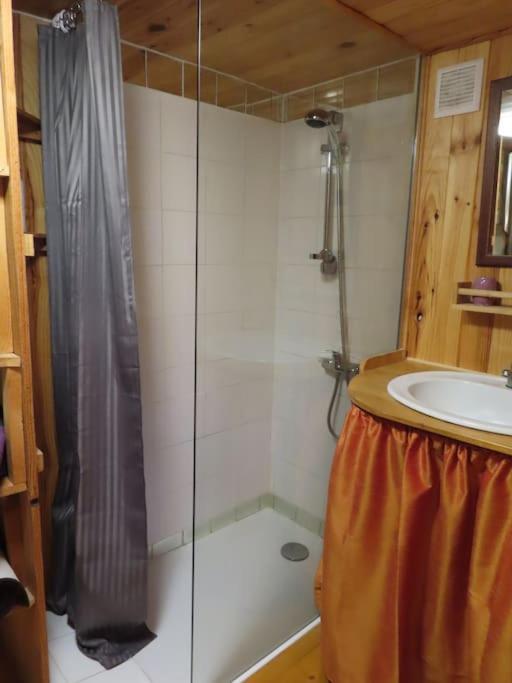 Cosy Cabane Montbrun-Bocage Екстериор снимка