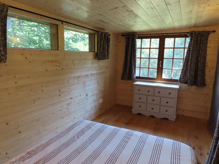 Cosy Cabane Montbrun-Bocage Екстериор снимка