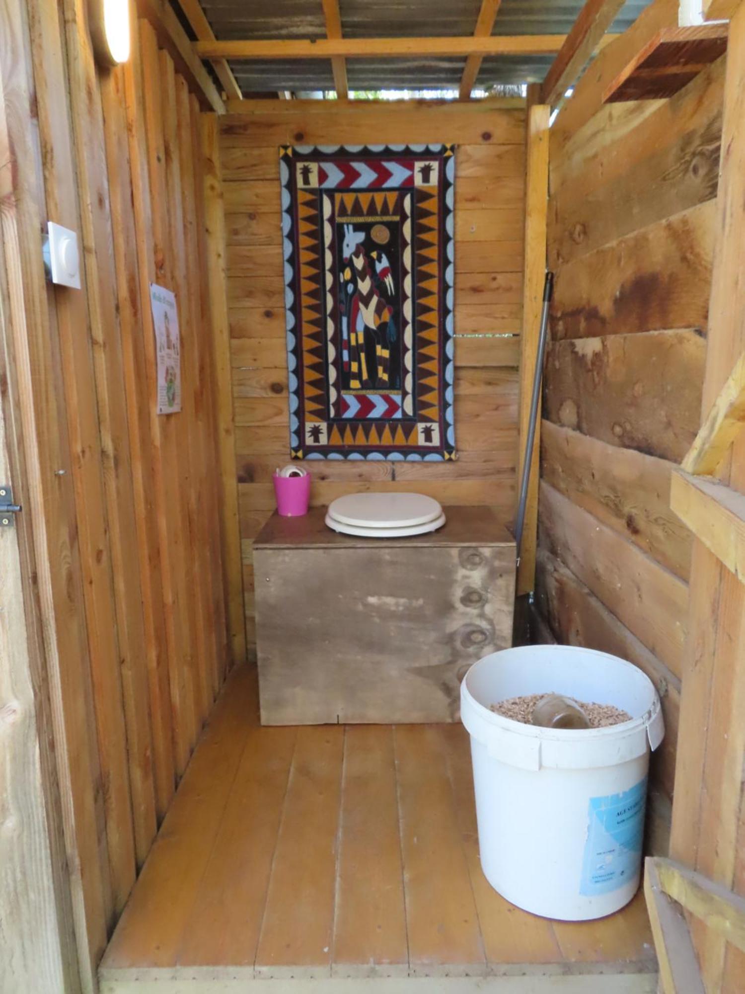 Cosy Cabane Montbrun-Bocage Екстериор снимка